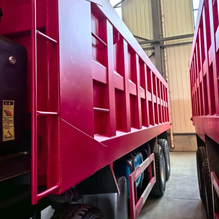 China Reman Sinotruk Howo 371 8x4 Tipper Trucks 3 China Howo 12 Wheel Reman Heavy Tipper Trucks for Sale Price