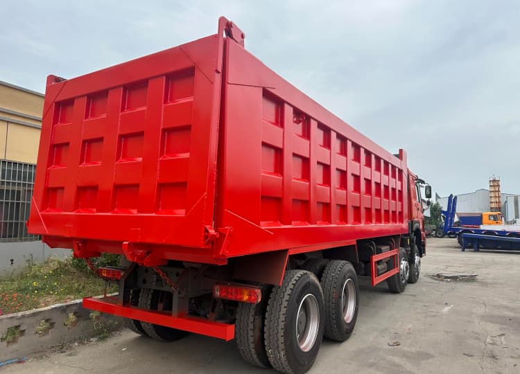 Reman Howo 430 8x4 Tipper Truck 5 Chinese Howo 430 8x4 Heavy Reman Tippers Trucks for Sale