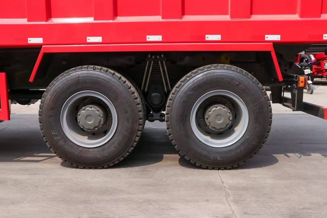 Reman Howo 380 8x4 Dump Truck 7 Sinotruk 380 8x4 Reman Heavy Dump Truck for Sale