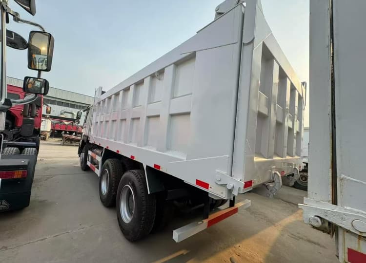 Remanufactured Howo 371 6x4 Tipper Truck 5 China Howo 371 6x4 Standardized Reman Tipper Trucks